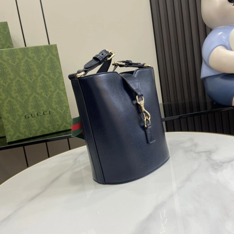 Gvc*1 bucket bags 4094-0082