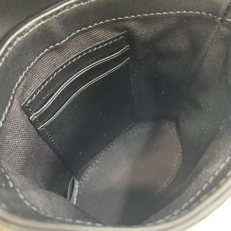 Gvc*1 bucket bags 4094-0134