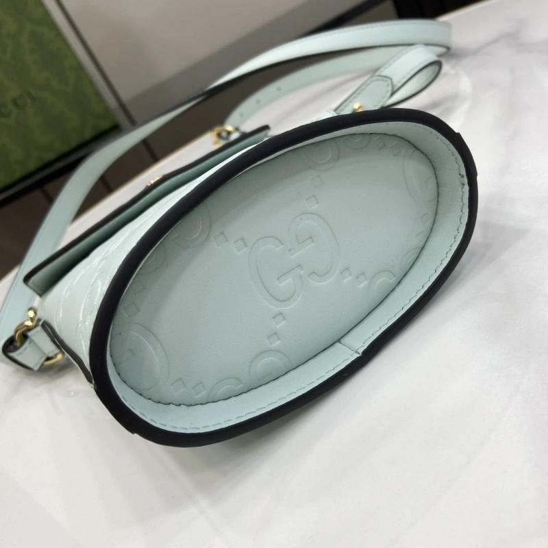 Gvc*1 bucket bags 4094-0136