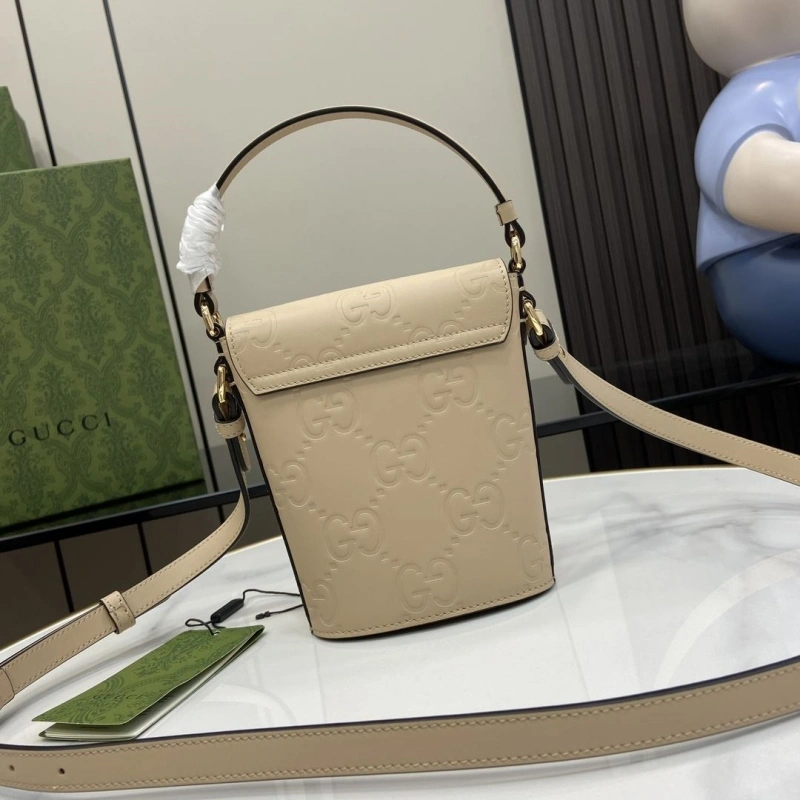 Gvc*1 bucket bags 4094-0137