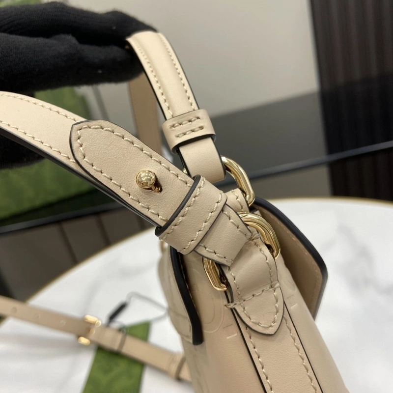 Gvc*1 bucket bags 4094-0137