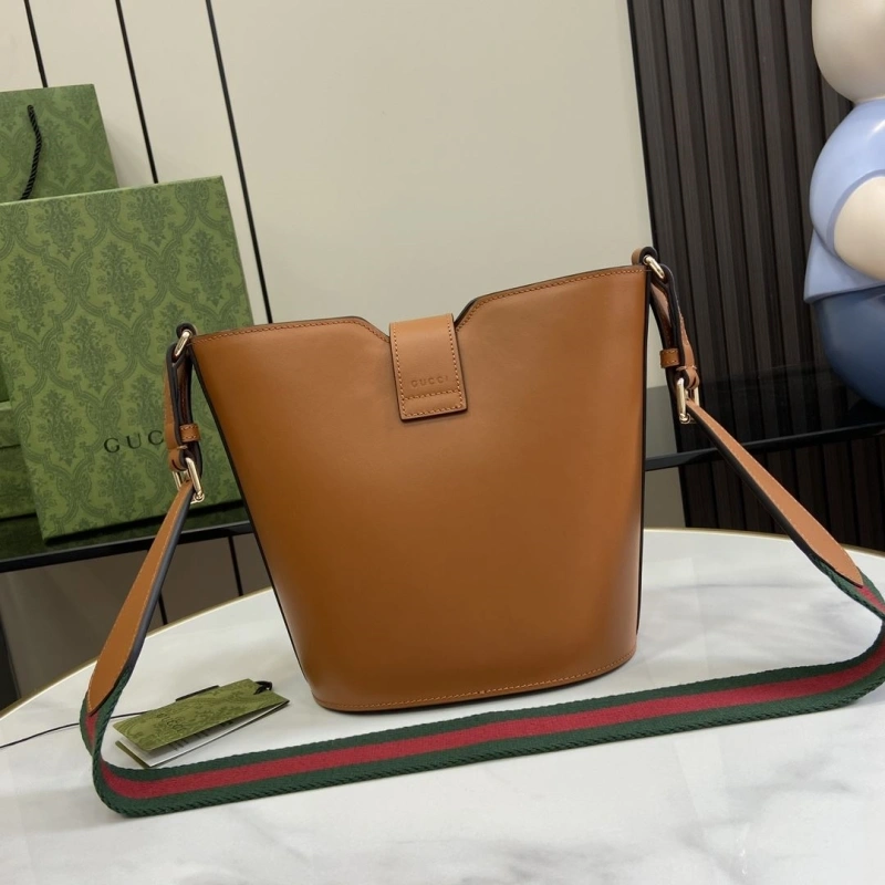 Gvc*1 bucket bags 4094-0145