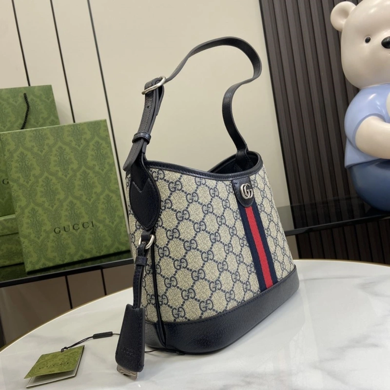 Gvc*1 bucket bags 4094-0150
