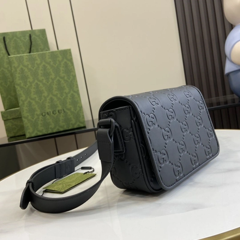 Gvc*1 satchel bags 4094-0240