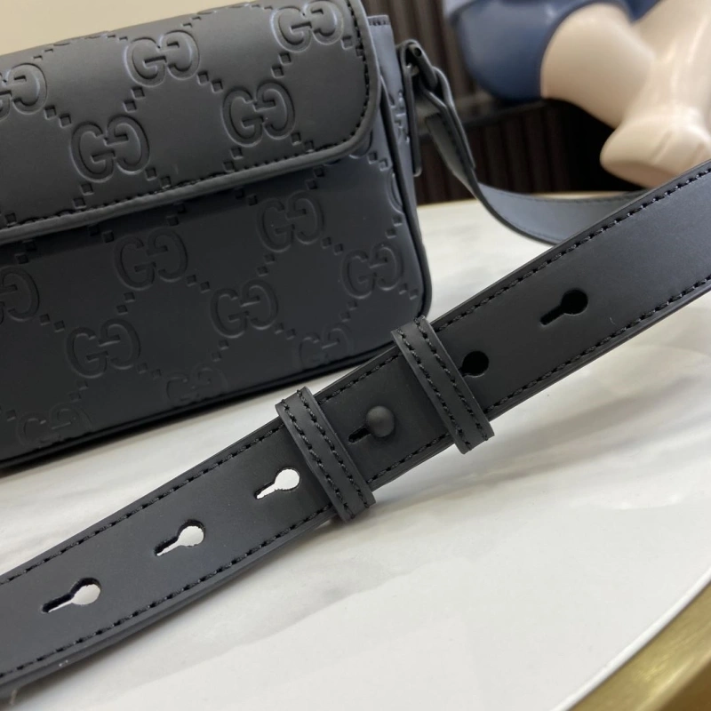 Gvc*1 satchel bags 4094-0240