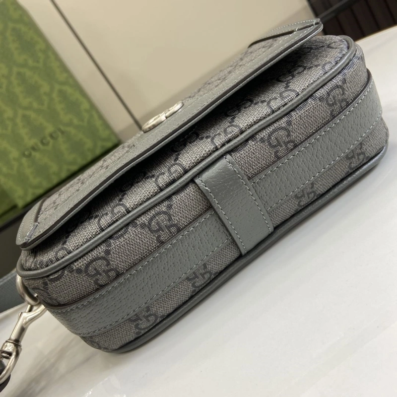 Gvc*1 satchel bags 4094-0303