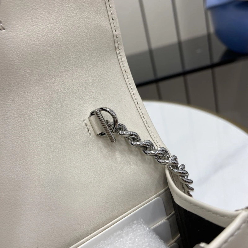 Gvc*1 satchel bags 4094-0324