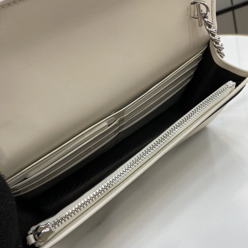 Gvc*1 satchel bags 4094-0324