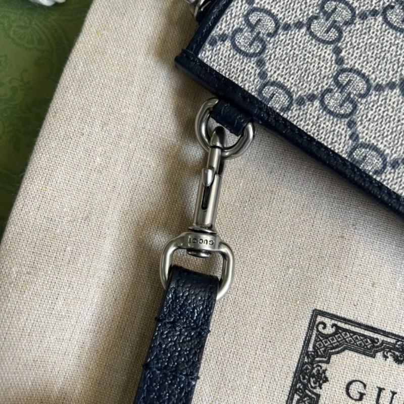 Gvc*1 clutch bags 4094-0458