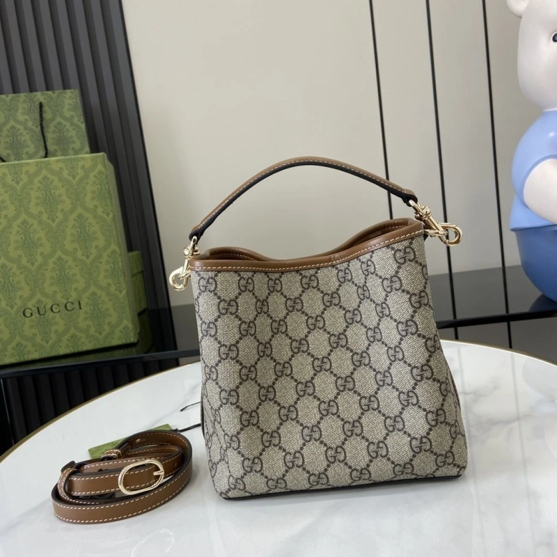 Gvc*1 bucket bags 4094-0476