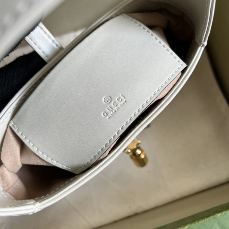 Gvc*1 top handle bags 4094-0638