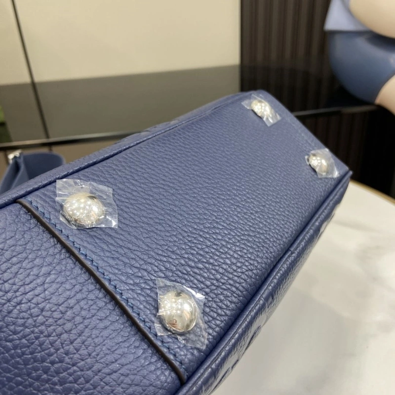 Gvc*1 satchel bags 4094-0710