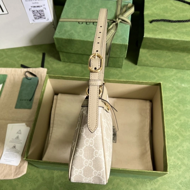 Gvc*1 satchel bags 4094-0792