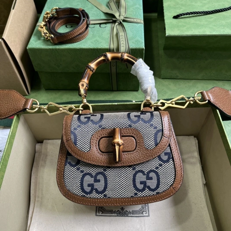 Gvc*1 satchel bags 4094-0800