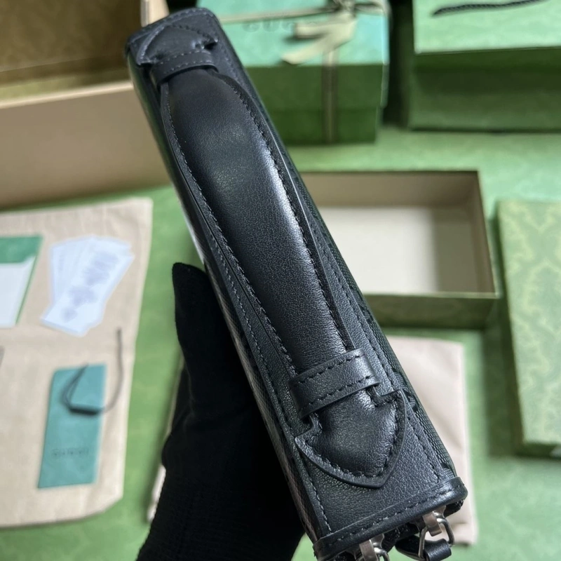 Gvc*1 clutch bags 4094-0819