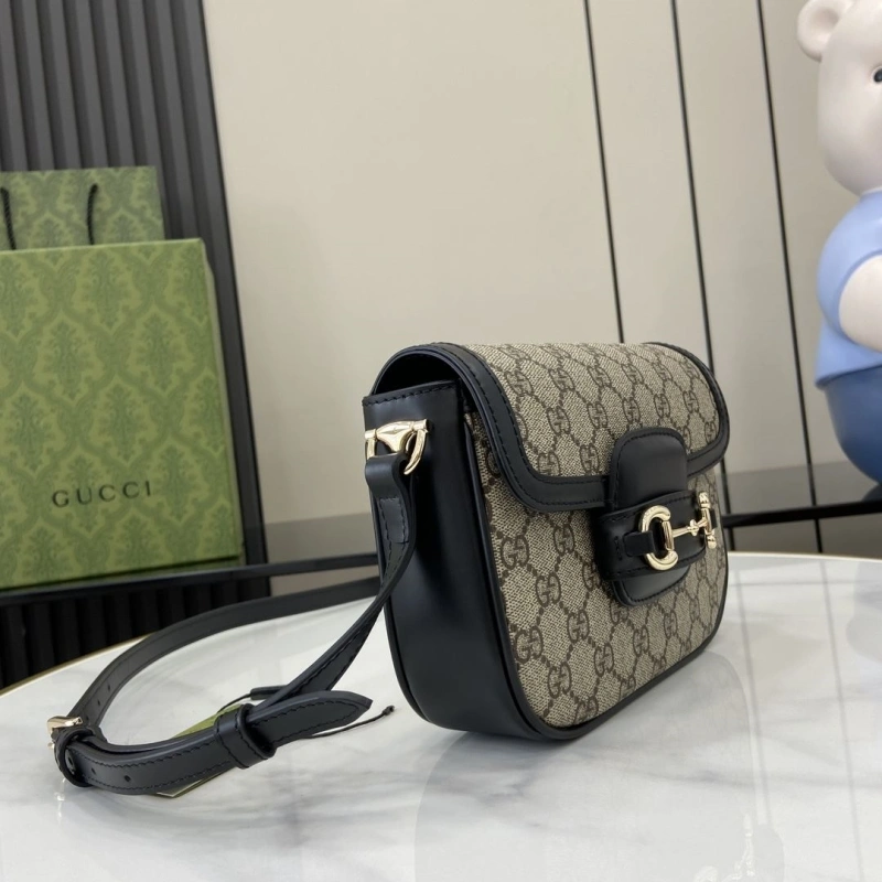 Gvc*1 satchel bags 4094-0963