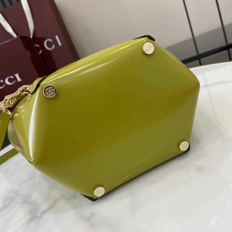 Gvc*1 top handle bags 4094b-0057