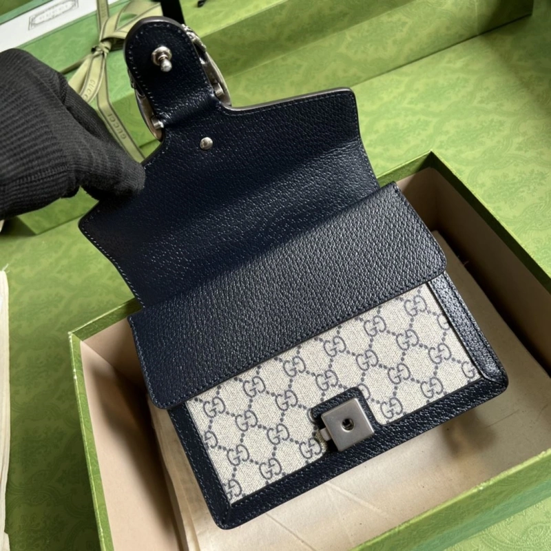 Gvc*1 clutch bags 4094b-0309