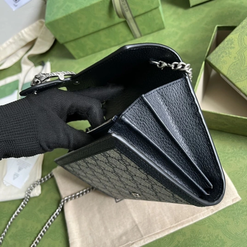 Gvc*1 clutch bags 4094b-0310