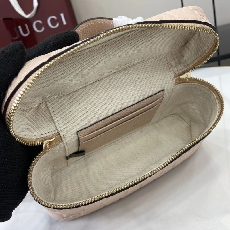 Gvc*1 cosmetic bags 4094b-0404