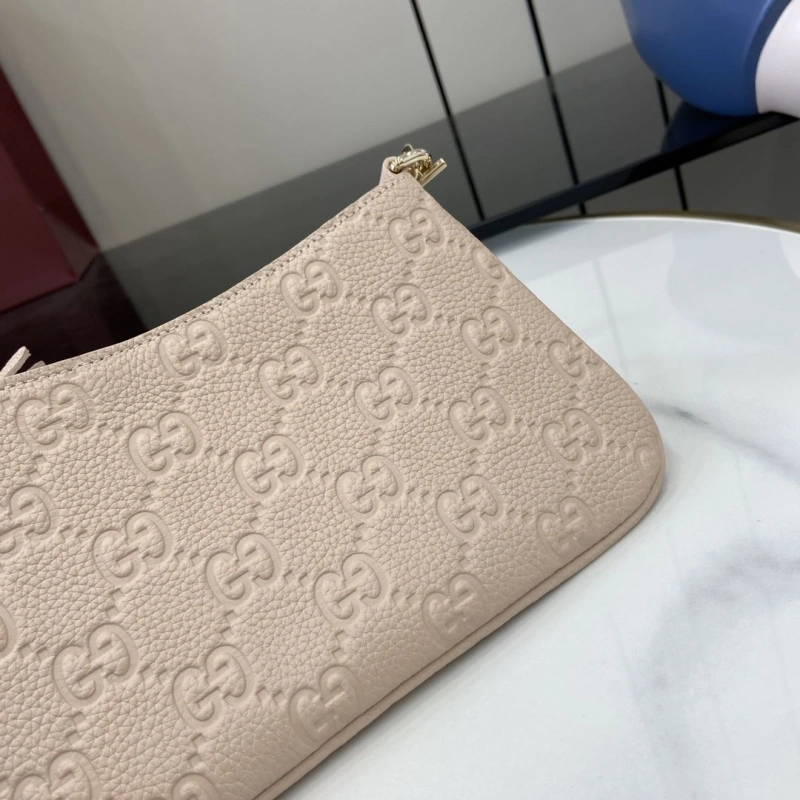 Gvc*1 clutch bags 4094b-0407