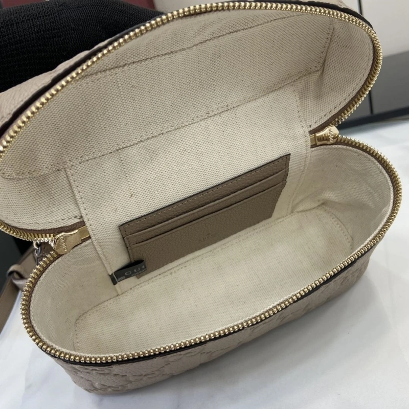Gvc*1 cosmetic bags 4094b-0411