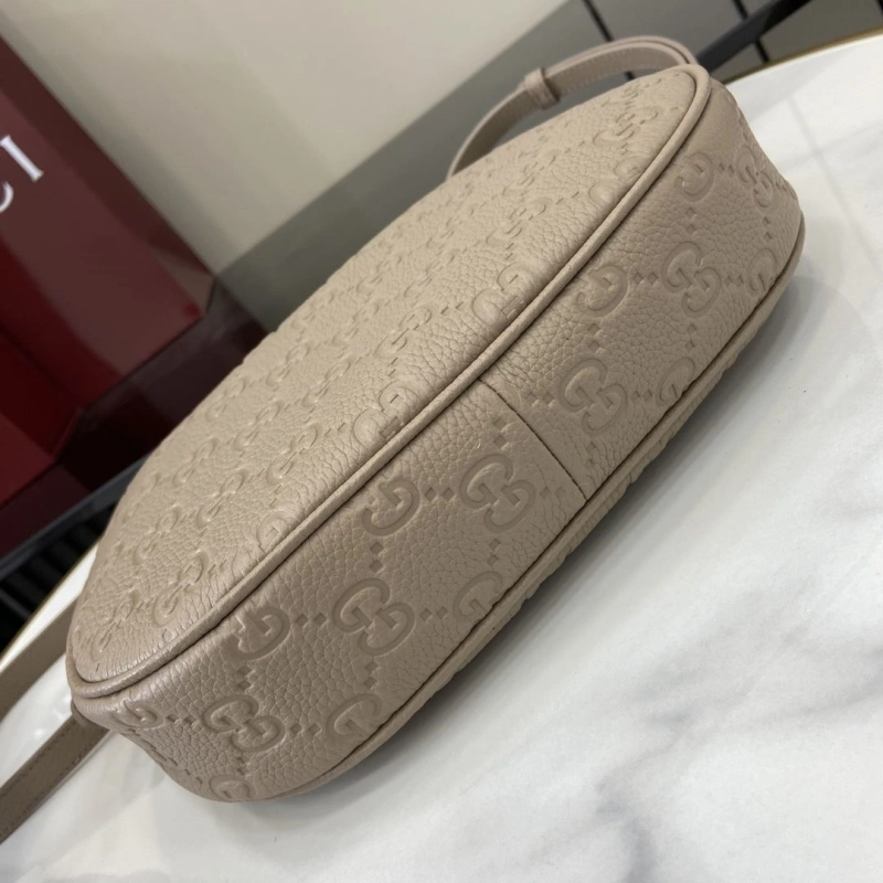 Gvc*1 satchel bags 4094b-0492