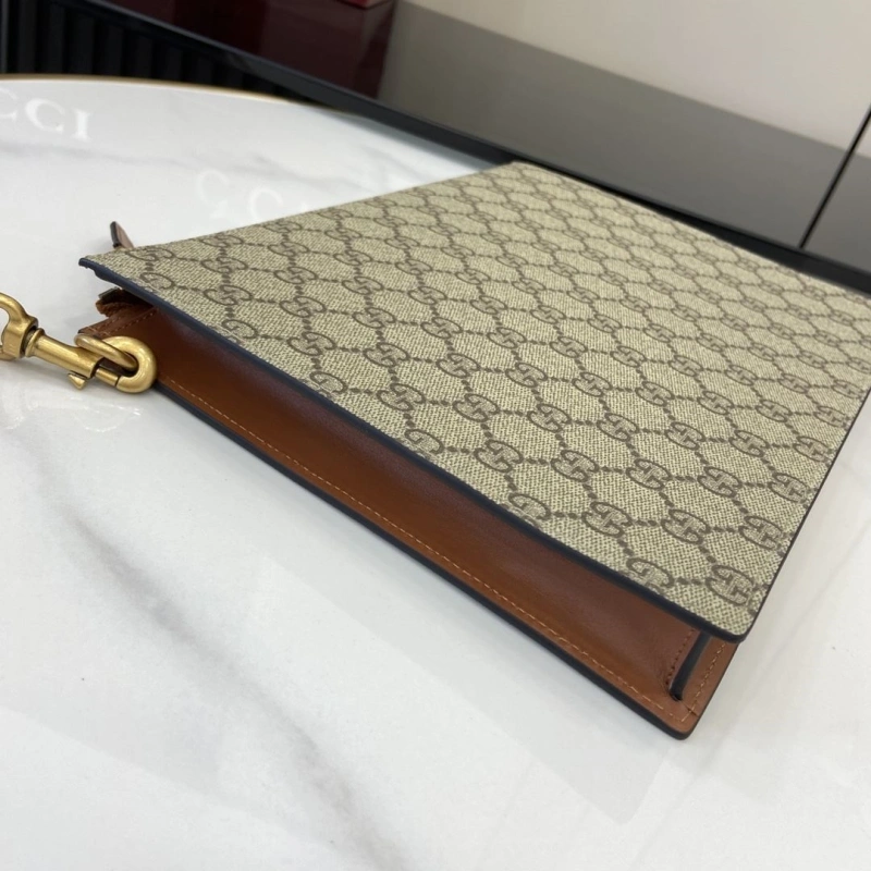 Gvc*1 clutch bags 4094b-0682