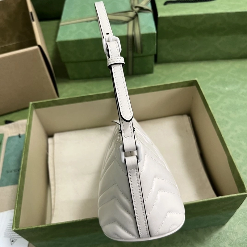 Gvc*1 top handle bags 4094f-0097