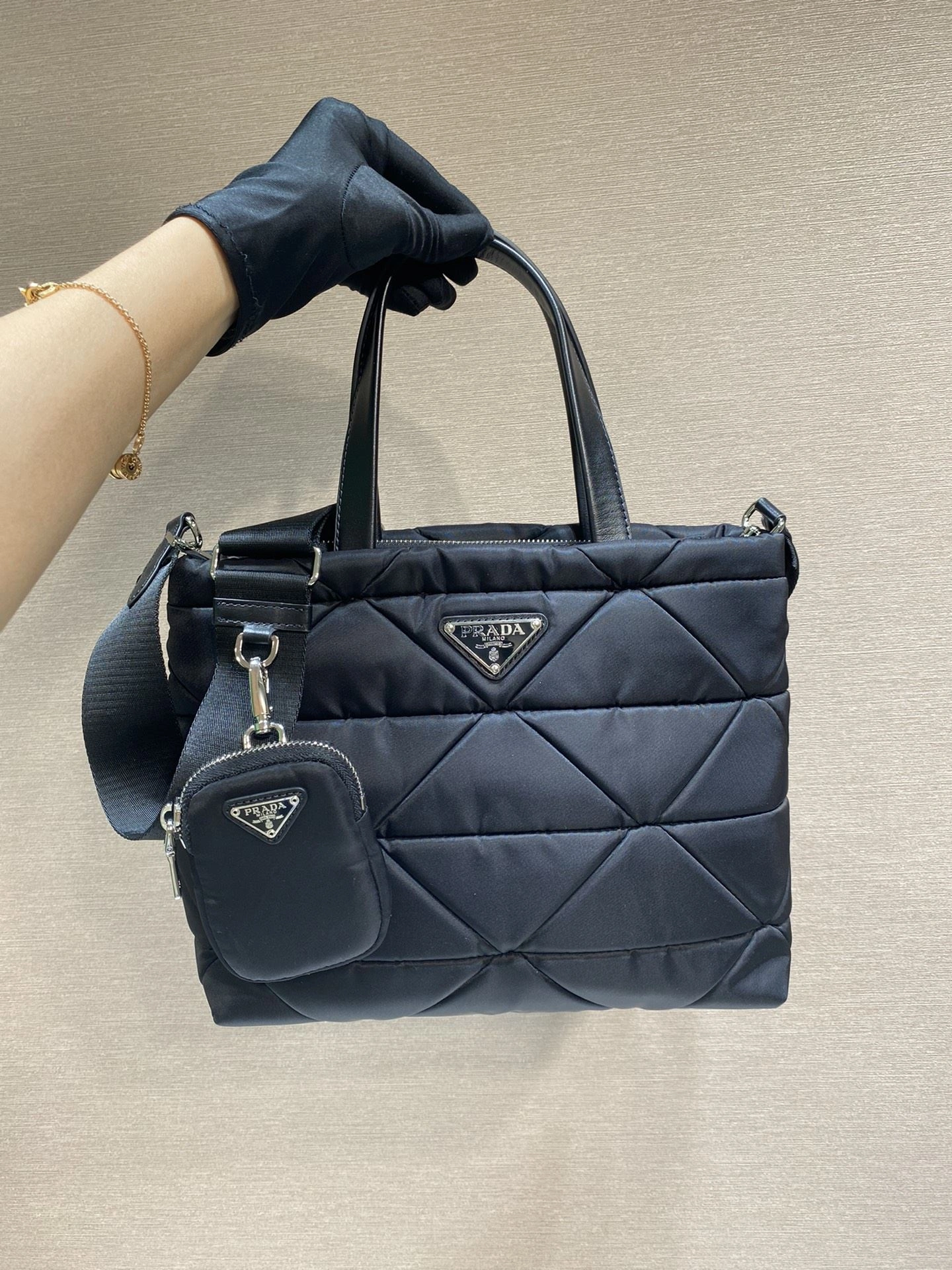 Pra*a shopping bags 4099a-0025