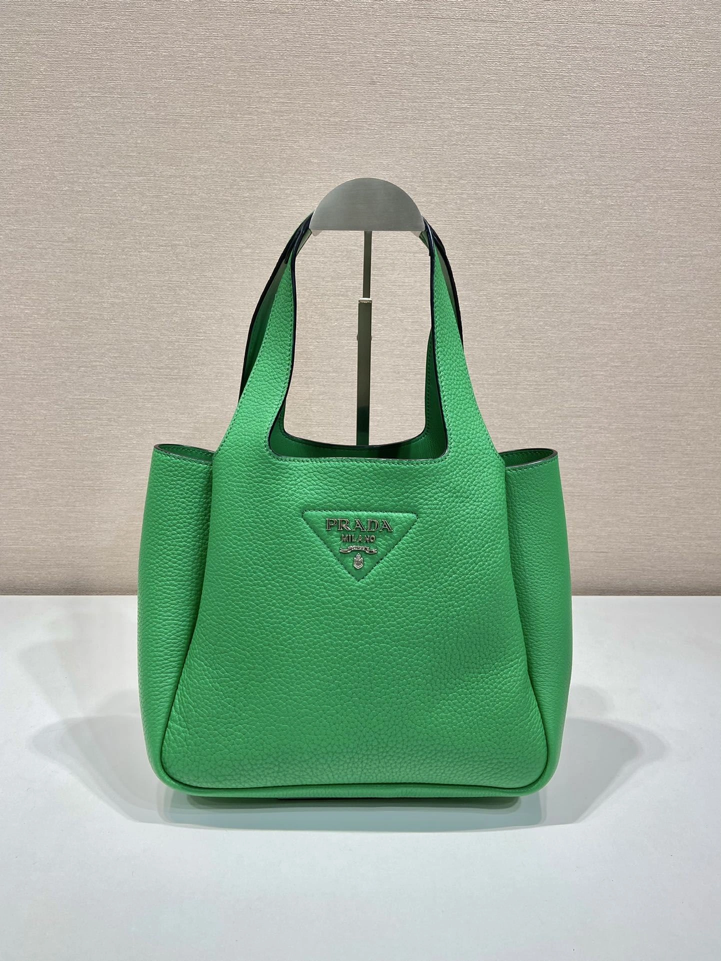 Pra*a bucket bags 4099a-0030