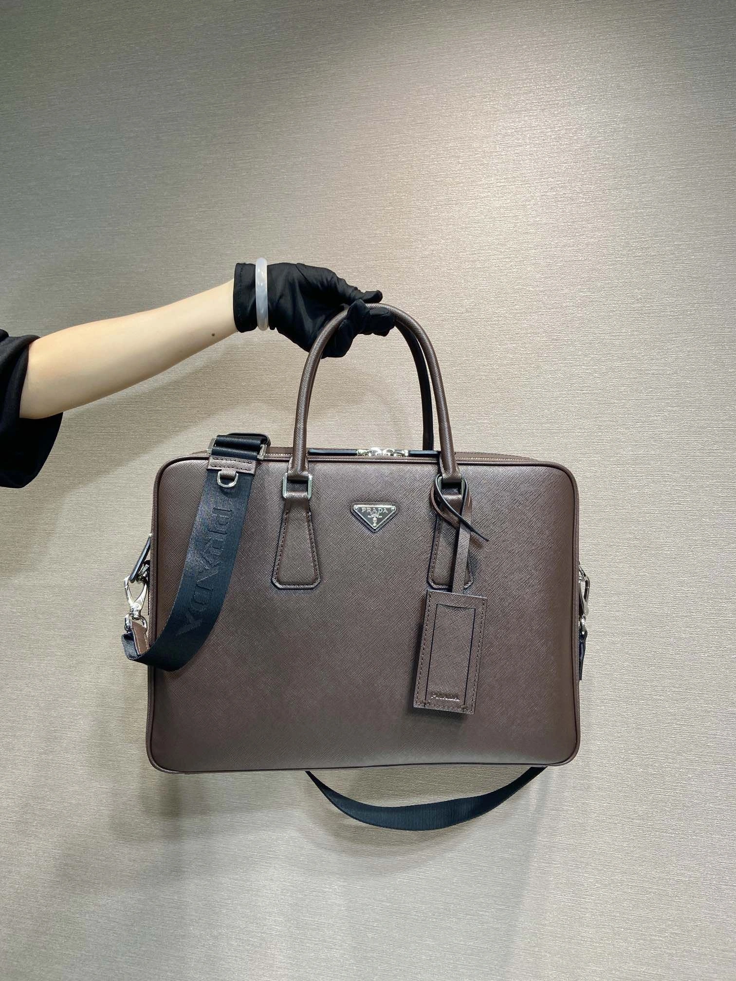 Pra*a briefcase 4099a-0050