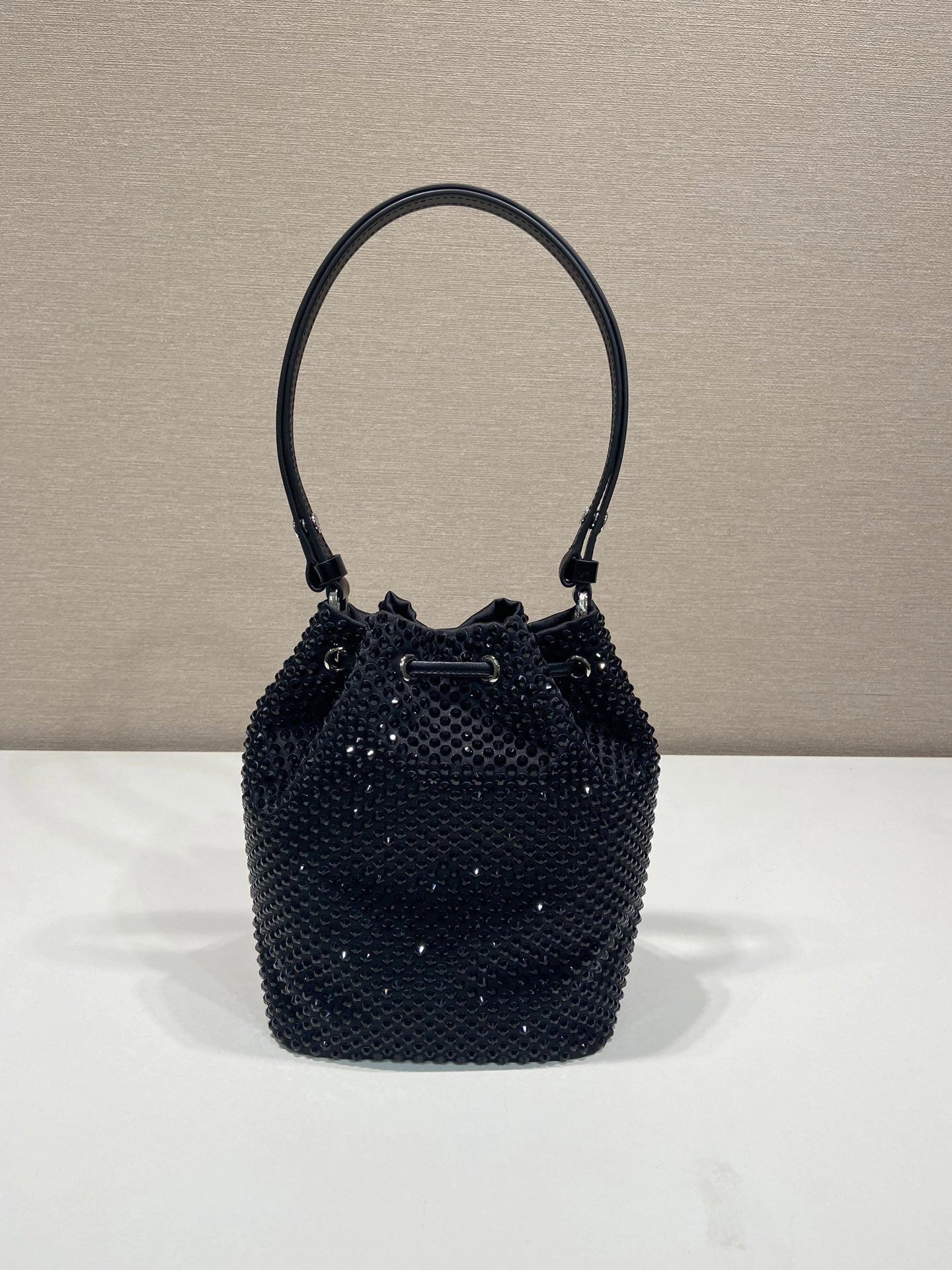 Pra*a bucket bags 4099a-0051