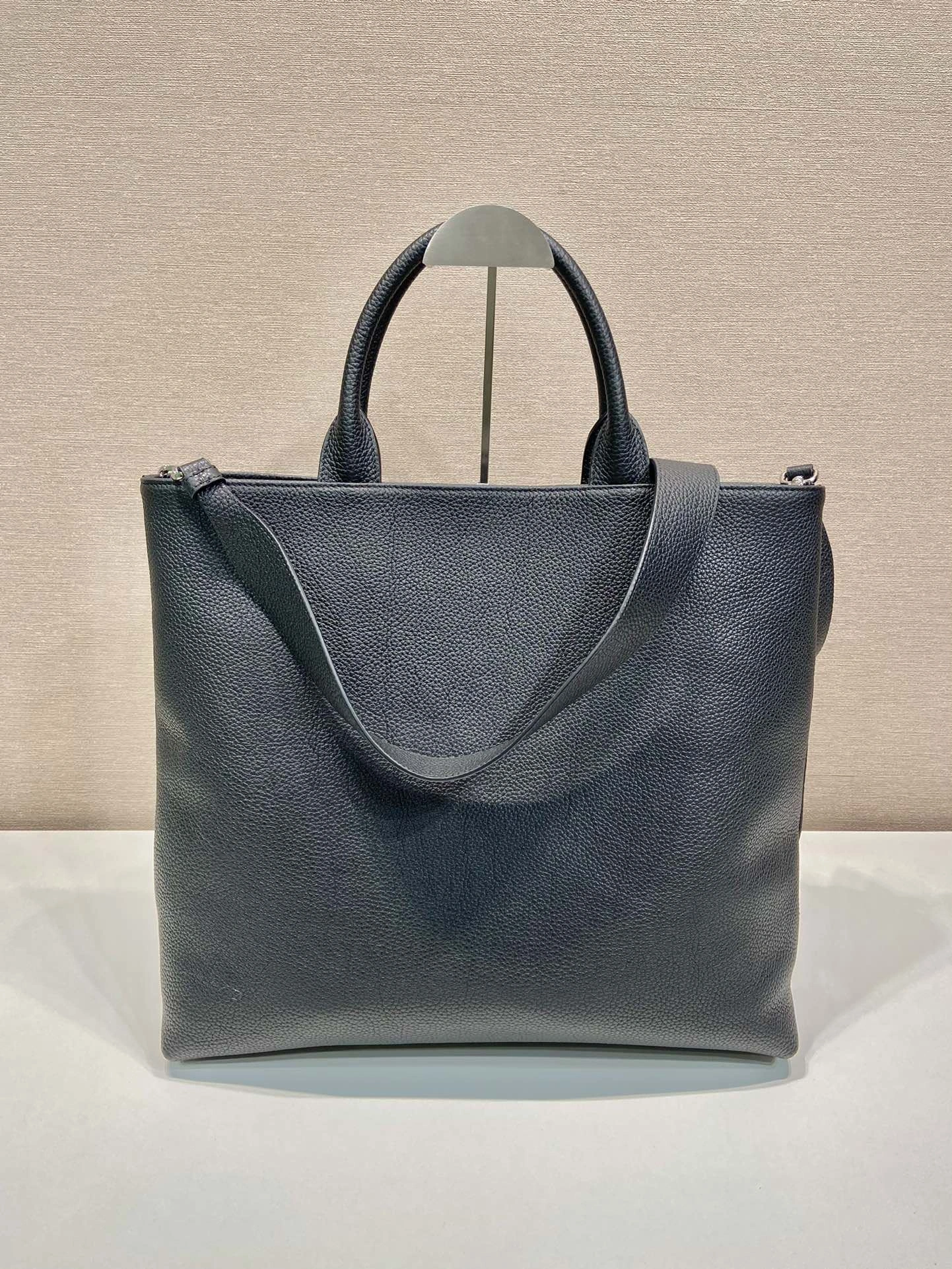 Pra*a shopping bags 4099a-0088