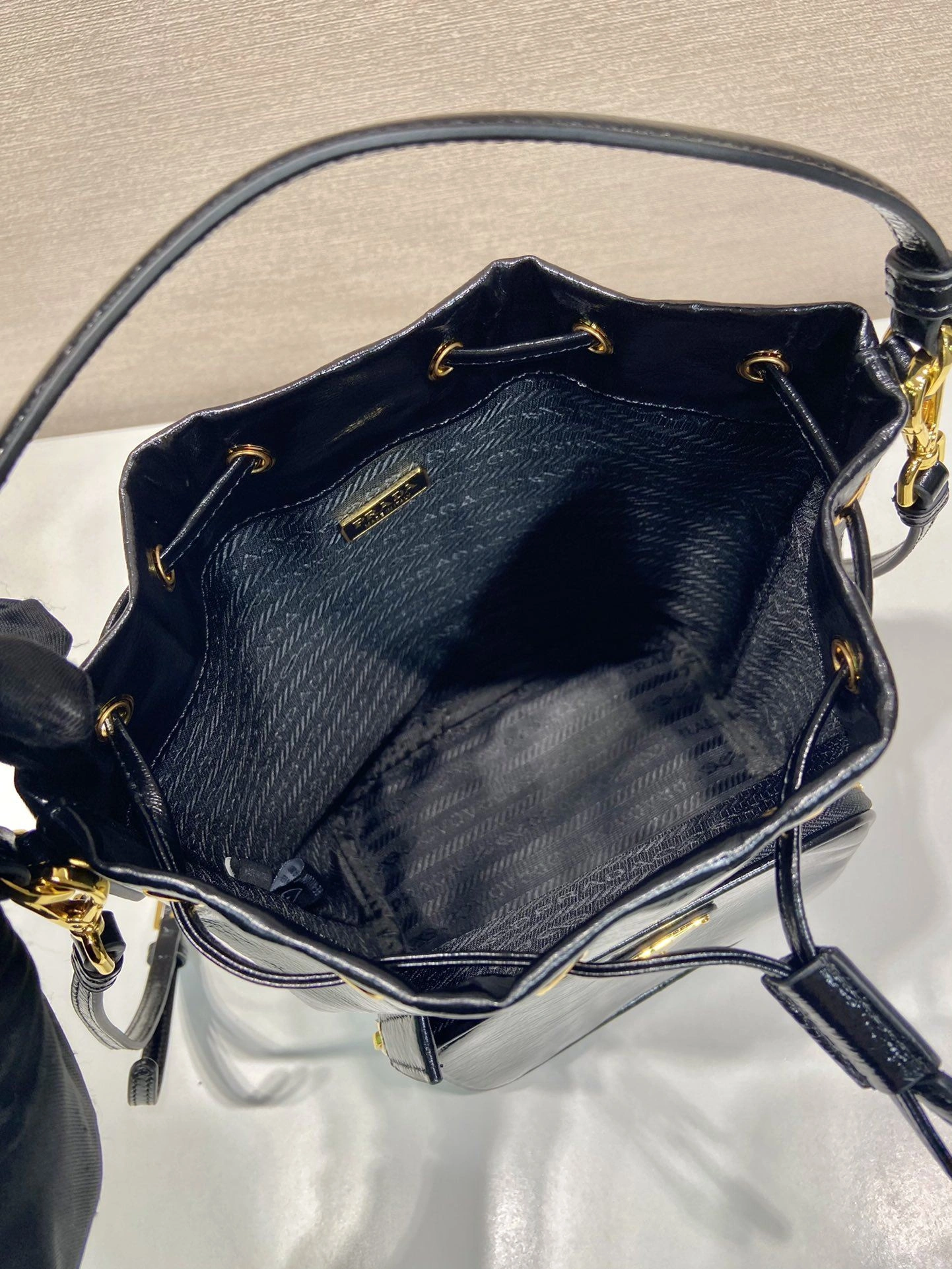 Pra*a bucket bags 4099a-0156