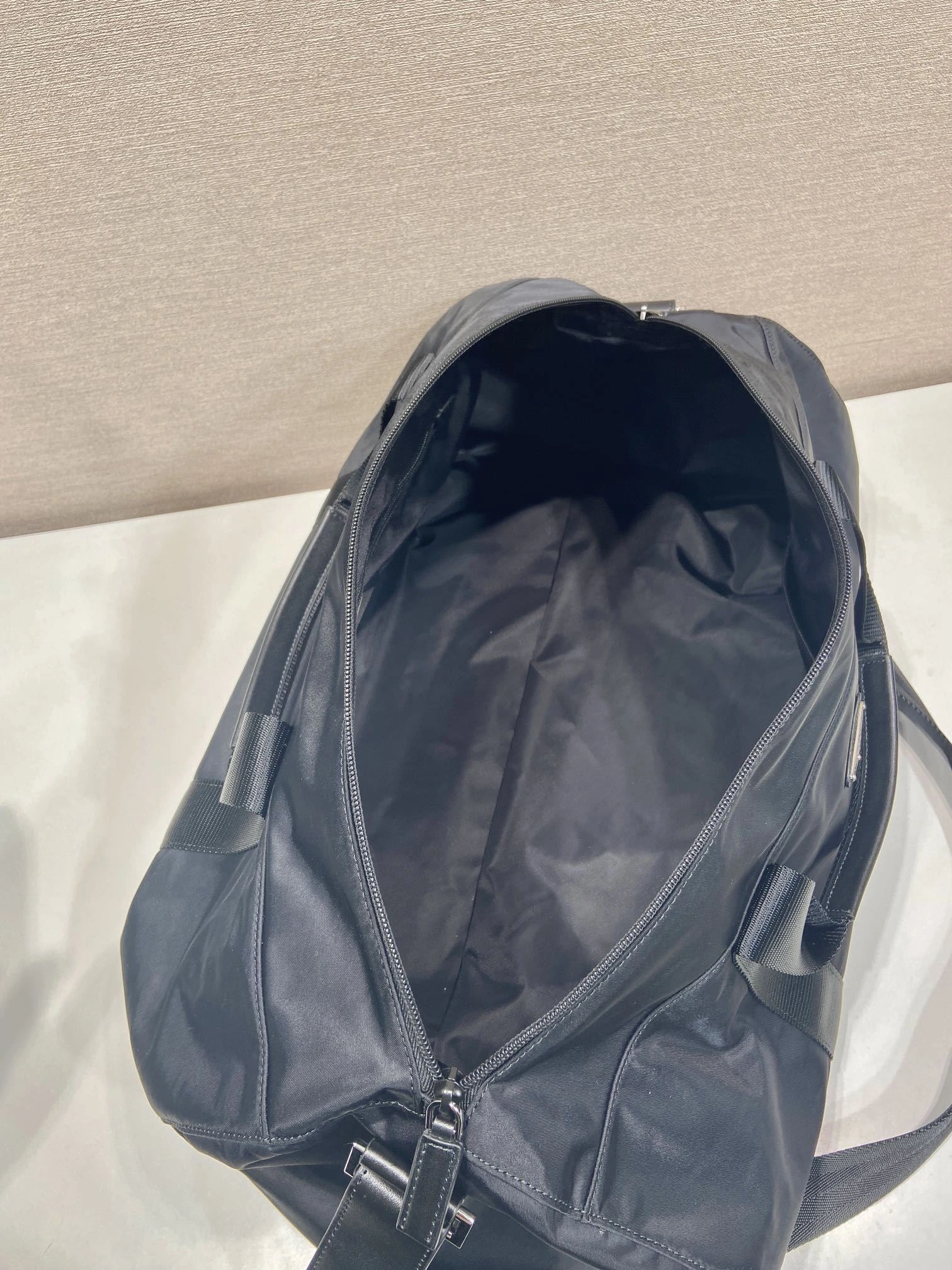 Pra*a travel bags 4099a-0182