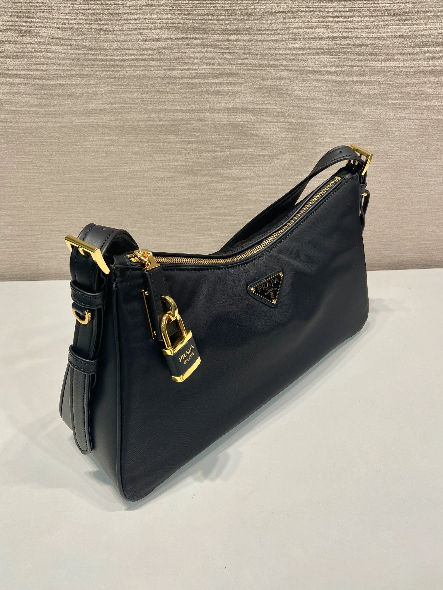 Pra*a top handle bags 4099a-0199
