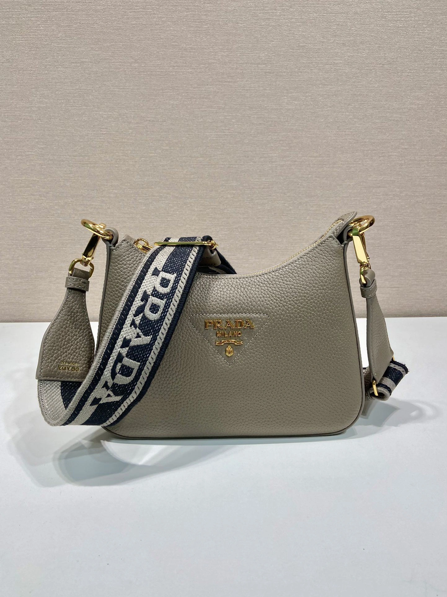 Pra*a satchel bags 4099a-0229