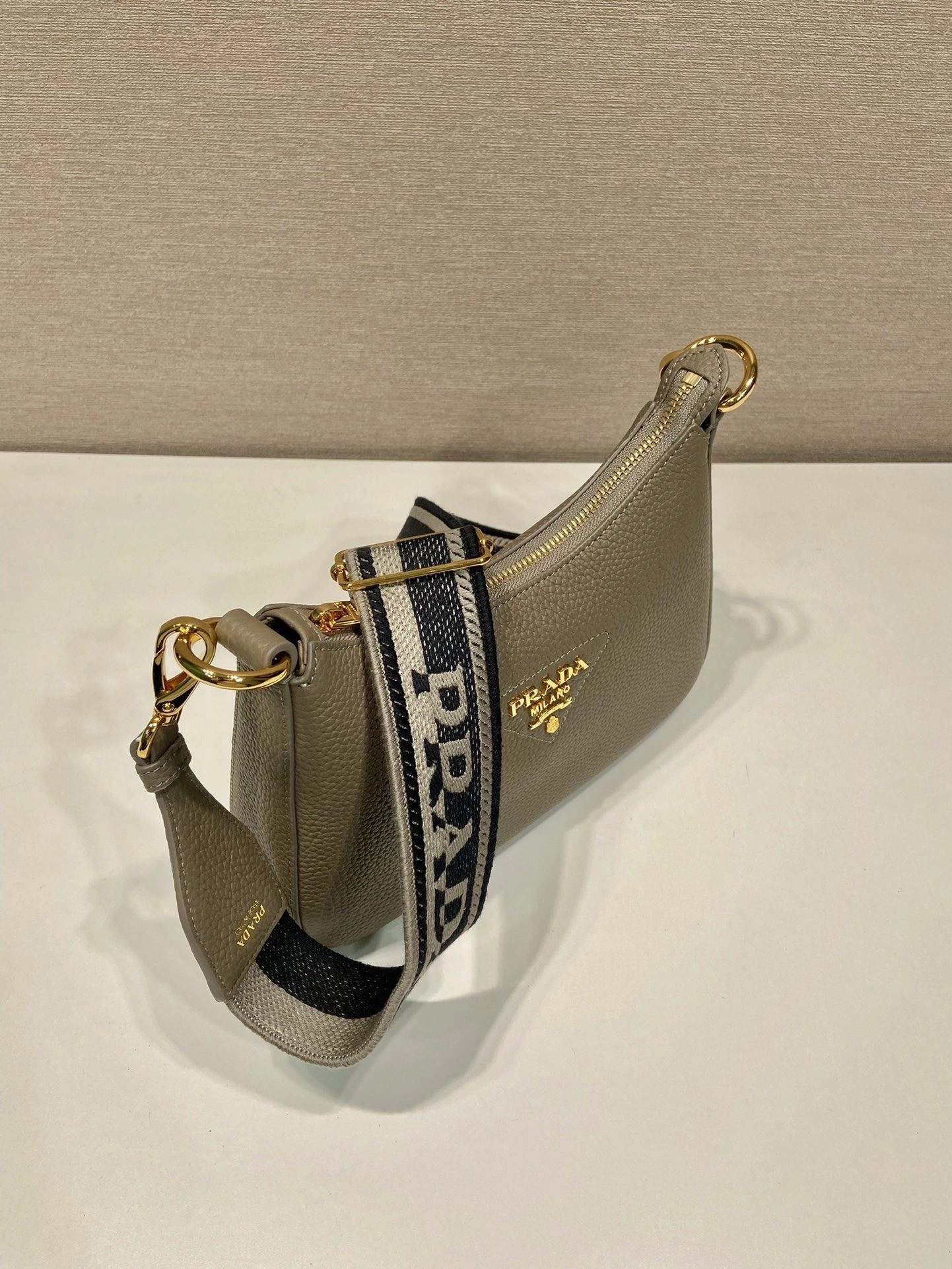 Pra*a satchel bags 4099a-0229