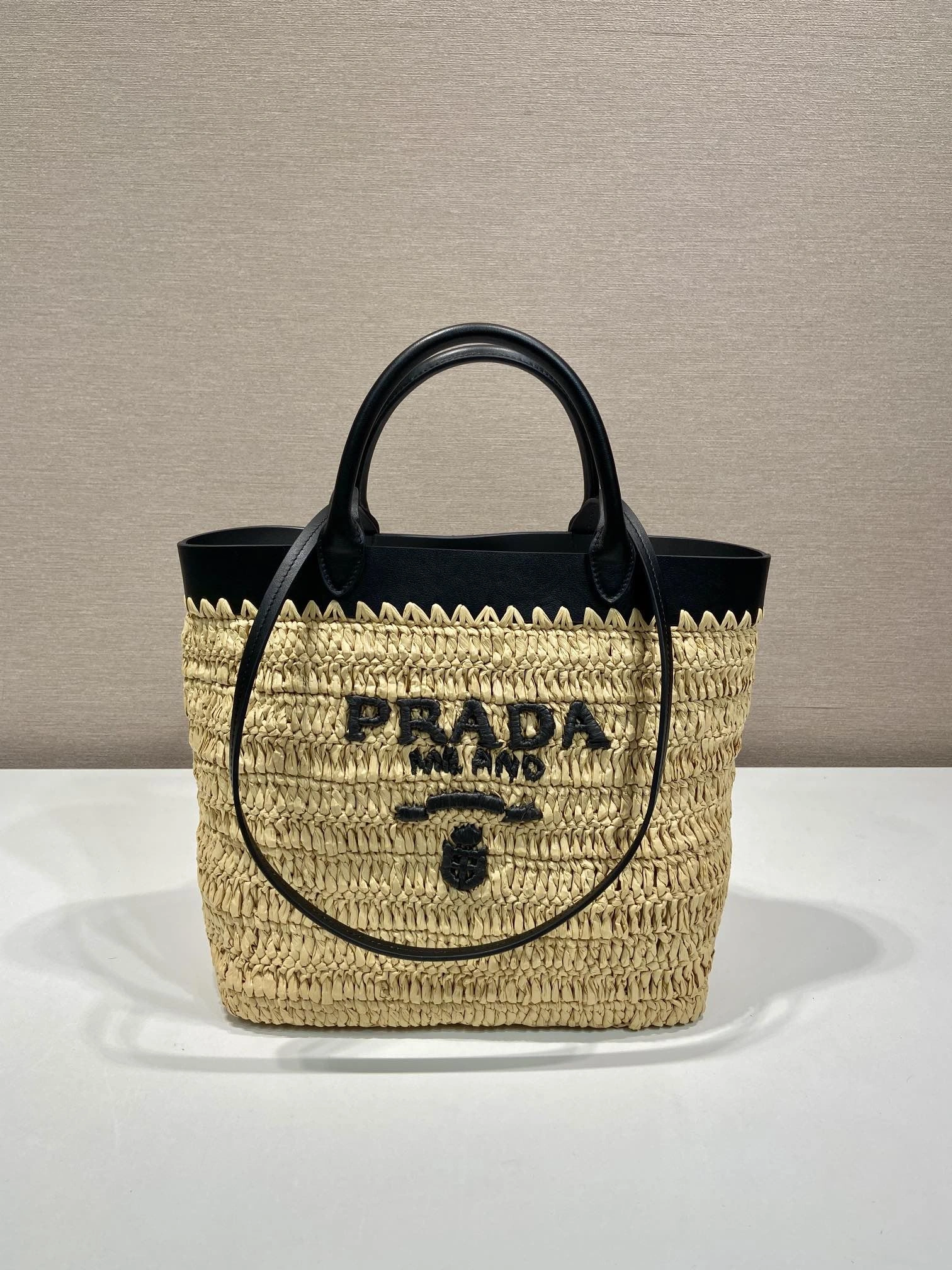 Pra*a shopping bags 4099a-0332