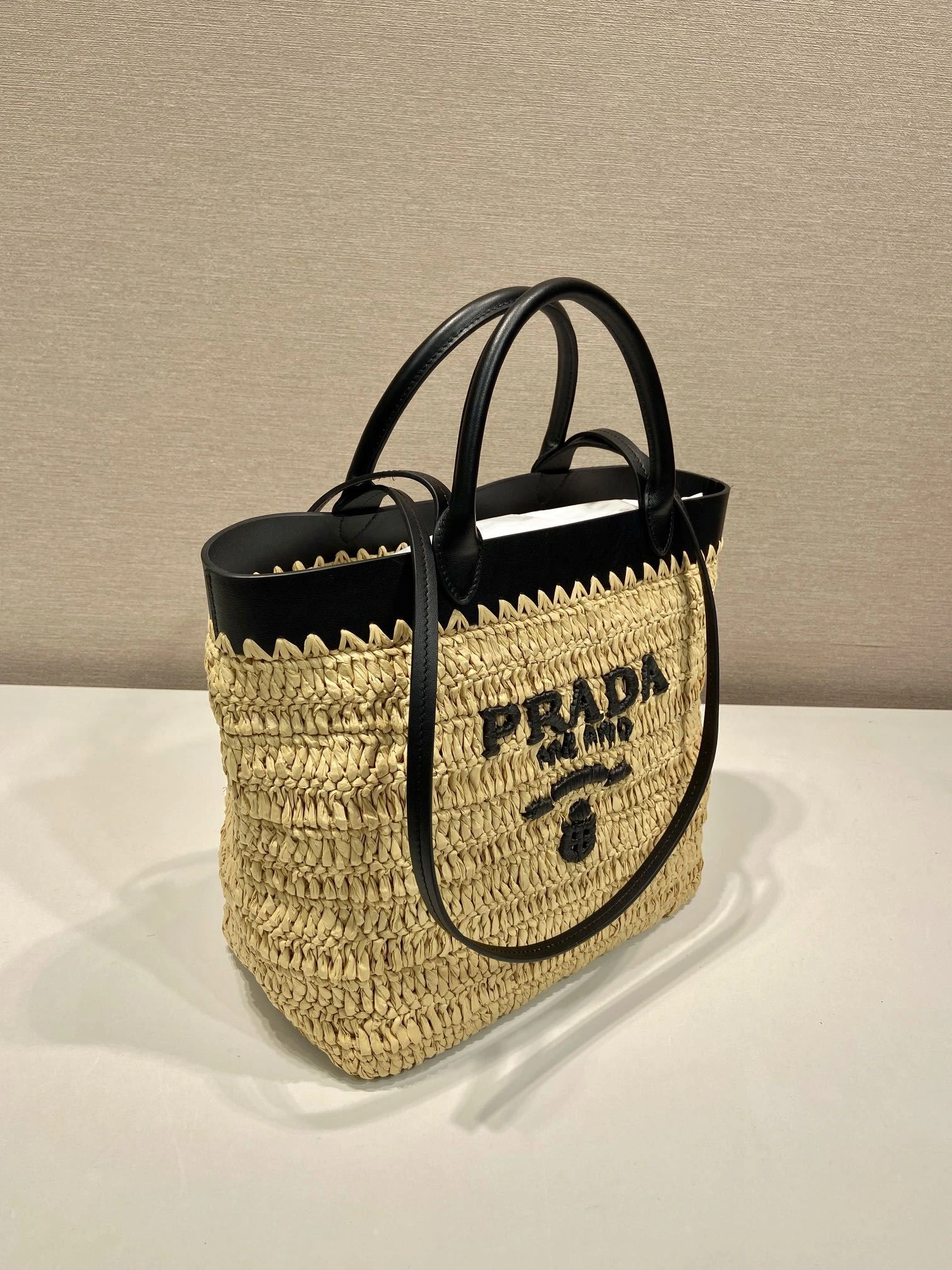 Pra*a shopping bags 4099a-0332