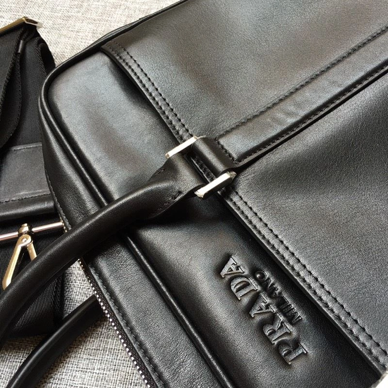 Pra*a briefcase 4099a-0384