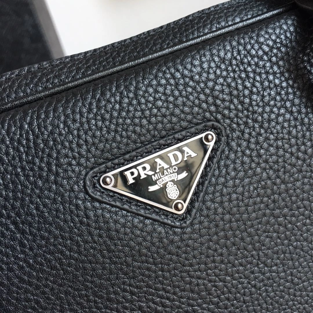Pra*a briefcase 4099a-0386