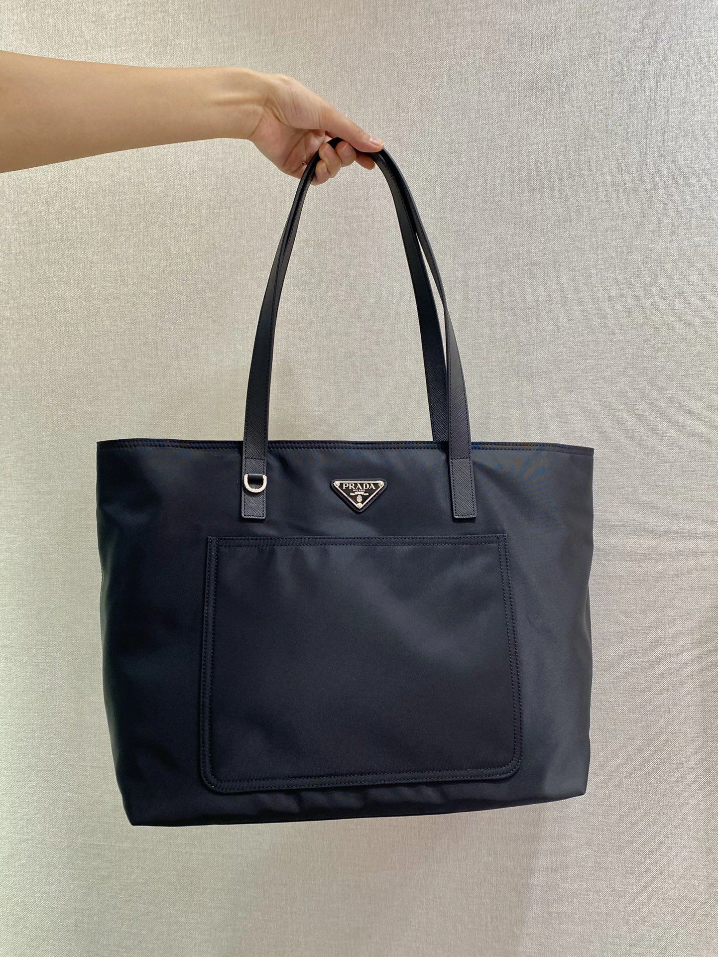 Pra*a shopping bags 4099a-0528