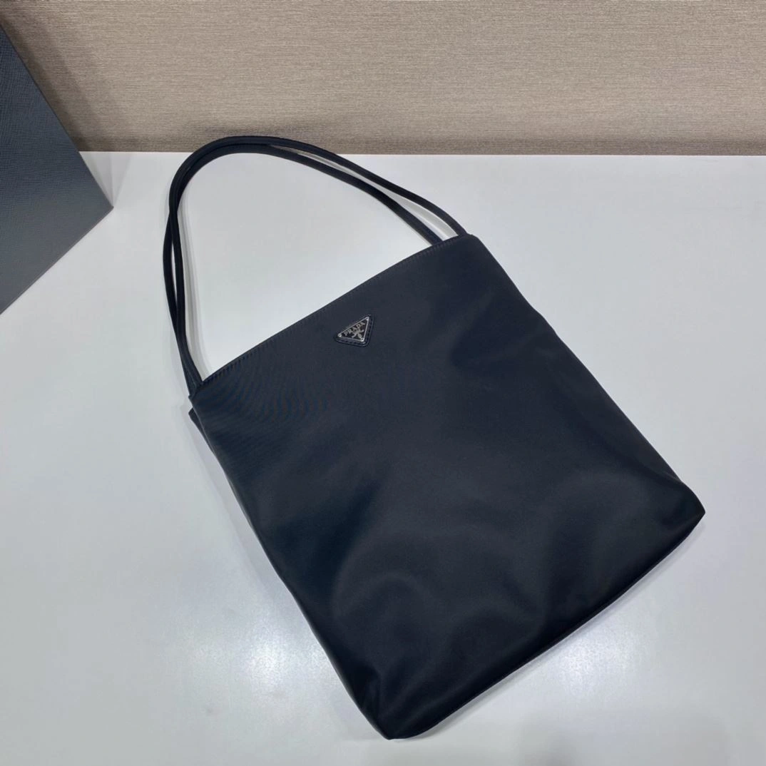 Pra*a shopping bags 4099a-0530