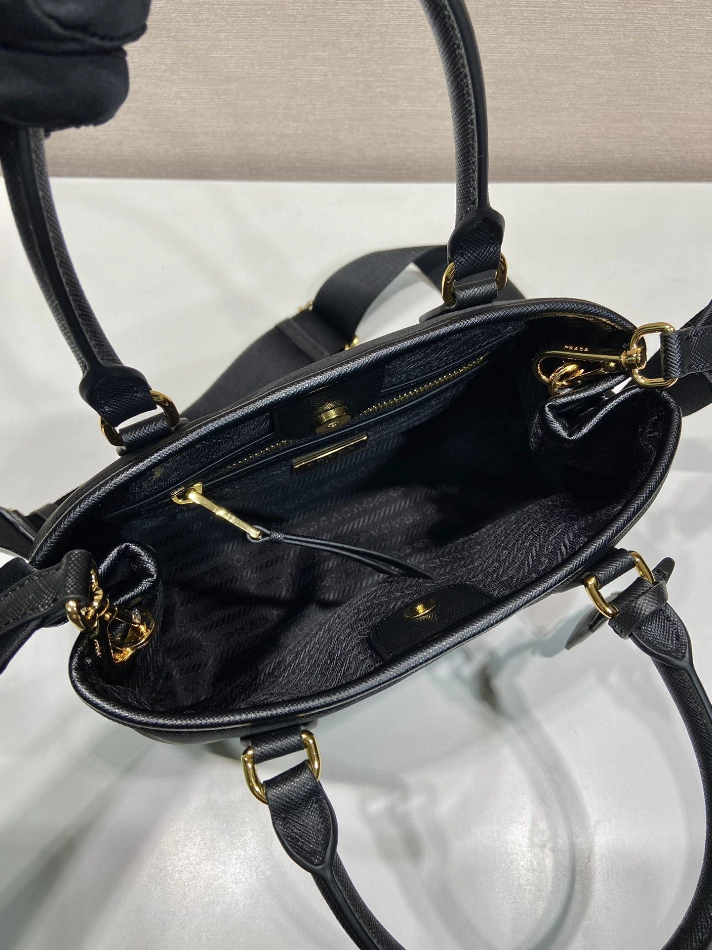 Pra*a top handle bags 4099a-0558