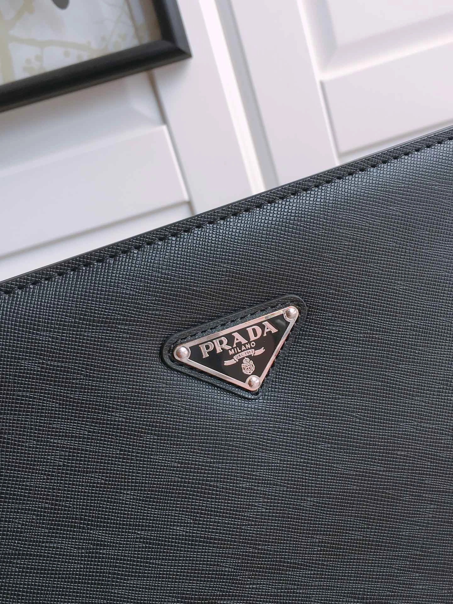 Pra*a clutch bags 4099a-0586