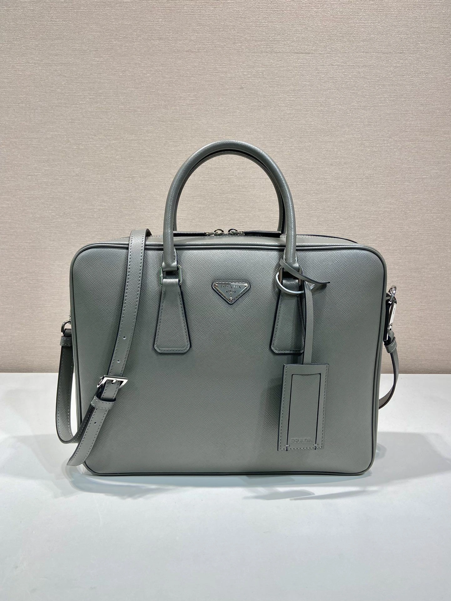 Pra*a briefcase 4099a-0592