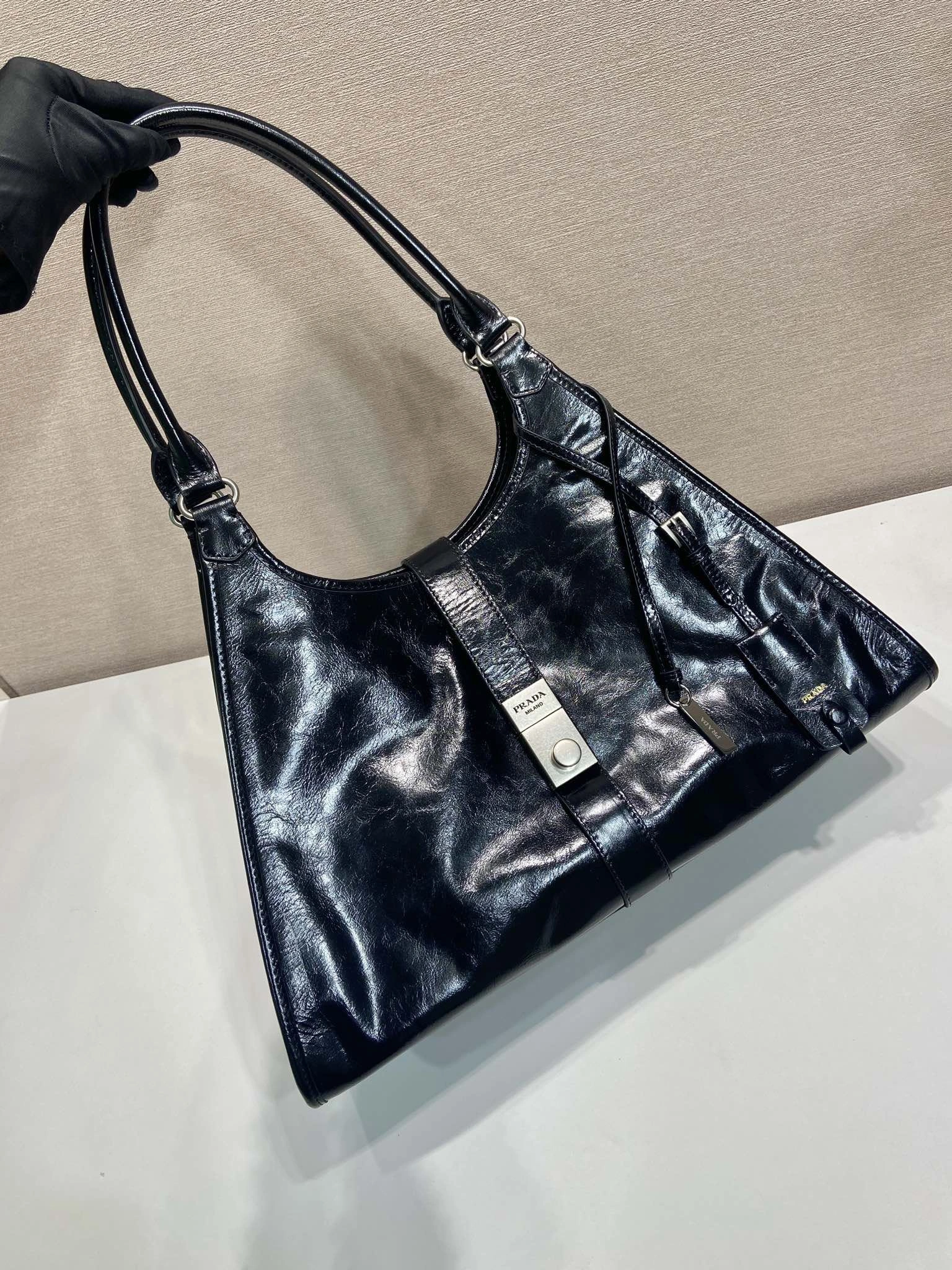 Pra*a top handle bags 4099a-0671