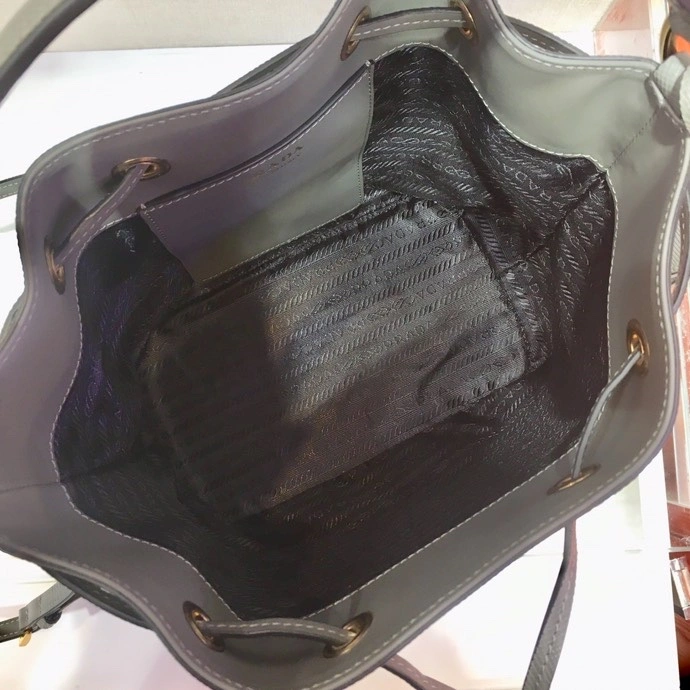 Pra*a bucket bags 4099g-0066